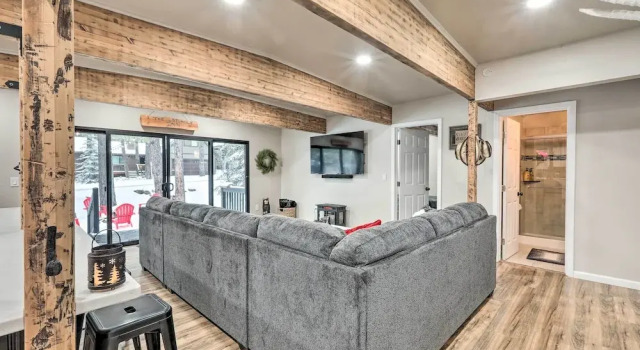 Fire Pit + ATV Trail Access: Munds Park Cabin!, Забронировать Дом для отпуска Мандс-Парк штат Аризона