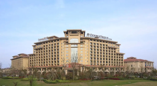 Двухместный номер Standard DoubleTree by Hilton Ningbo - Chunxiao