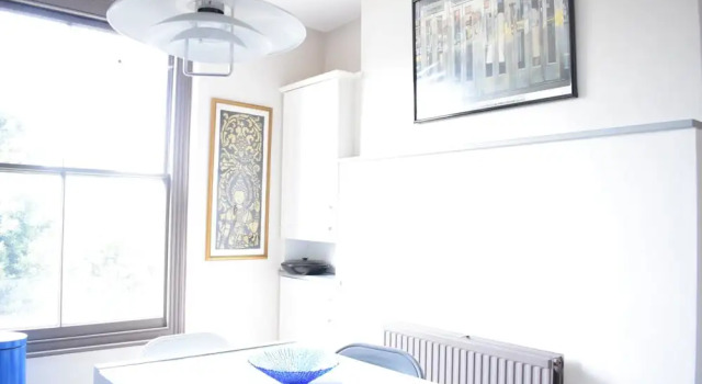 2 Bedroom In Shepherds Bush, Забронировать Отель Отели Англии 3 звезды, 3*