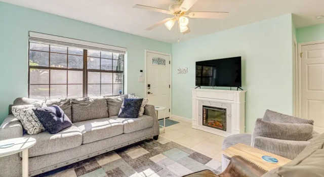 Emerald Coast Home: Outdoor Entertainment Area!, Book Hotel Mary Esther Emerald Coast