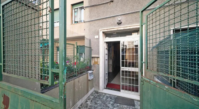 Апартаменты Sampierdarena Apartment con Patio Privato