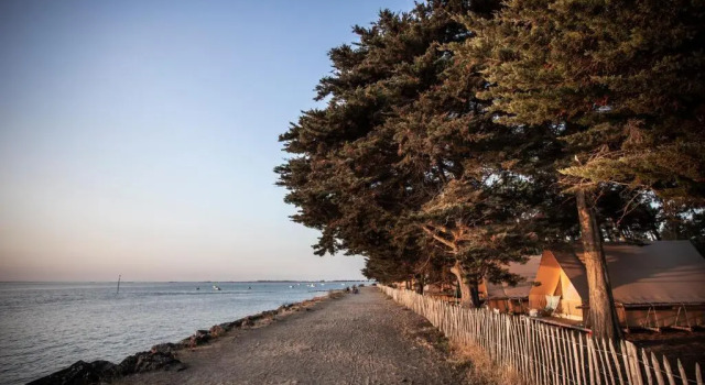 Huttopia Noirmoutier, Забронировать Отель Нуармутье-ан-л'Иль Nourmoutier