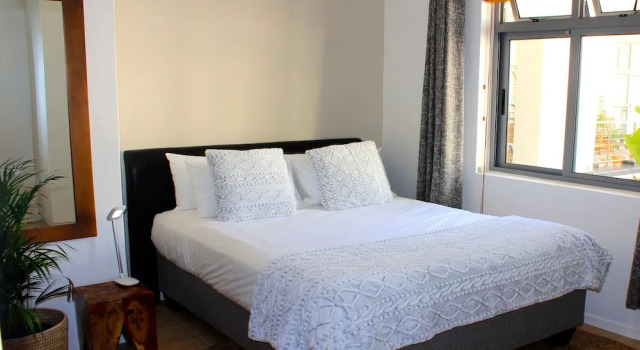 Surfs Up Studio Muizenberg Beachfront, Buchen Sie Hotel Muizenberg False Bay