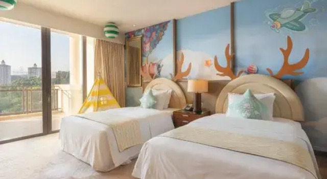 Семейный люкс с 2 комнатами Sheraton Huizhou Bailuhu
