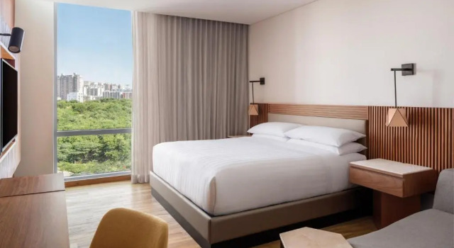 Двухместный клубный номер Standard Barranquilla Marriott Hotel