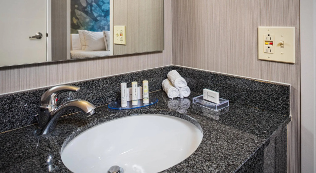 Двухместный номер Standard Courtyard by Marriott Riverside UCR/Moreno Valley Area