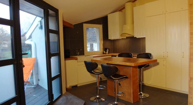 Apartment With 2 Bedrooms in Collonges-sous-salève, With Wonderful Mountain View, Shared Pool, Enclosed Garden - 5 km From the Slopes, Забронировать Апартаменты/квартира Коллонж-су-Салев Geneva-French Side