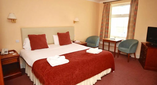 Семейный номер Standard Oriel Hotel