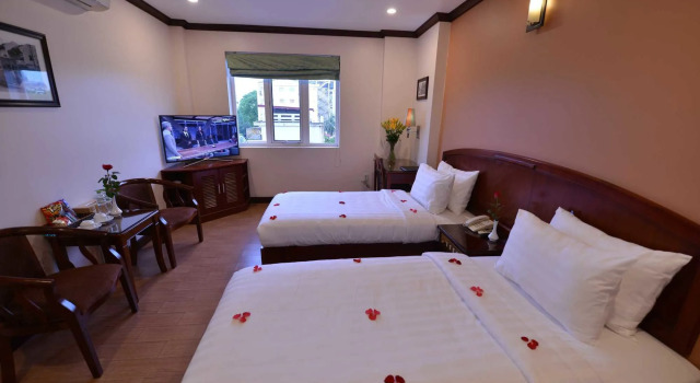 Blue Ha Noi Inn Legend Hotel