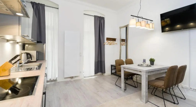 Greatstay - Lohmeyerstr.13 Hh., Rezervasyon Otel Charlottenburg Berlin, Berlin Alman Operası yakınında