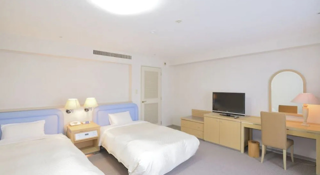 Echigoyuzawaonsen Gardentower Hotel, Prenota Hotel Hotel a Niigata con piscina, Piscina