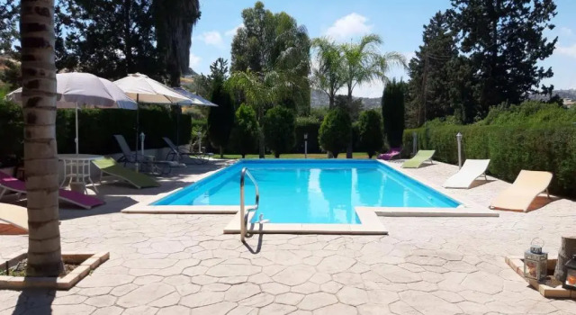 Вилла Zena Holiday Villa