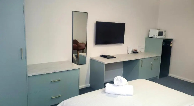 Roydons Motor Inn, Забронировать Отель Тамуорт New England NSW