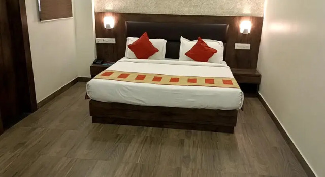 Elegance Suites, Забронировать Отель Недорогие отели Лакхнау, рядом с Singapore Mall, недорого