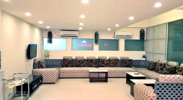 Vista Bay Resort