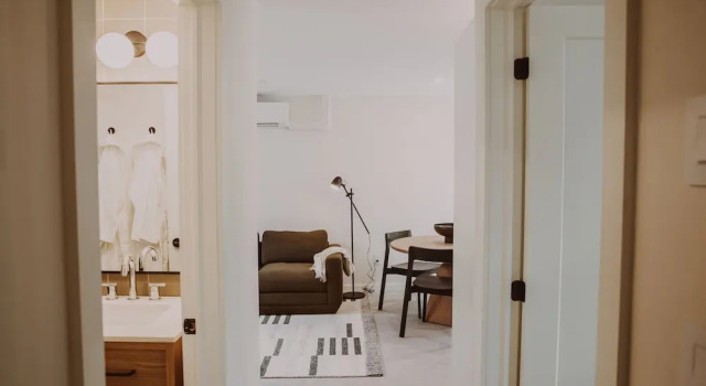Люкс Business c 1 комнатой Dwell Aparthotels