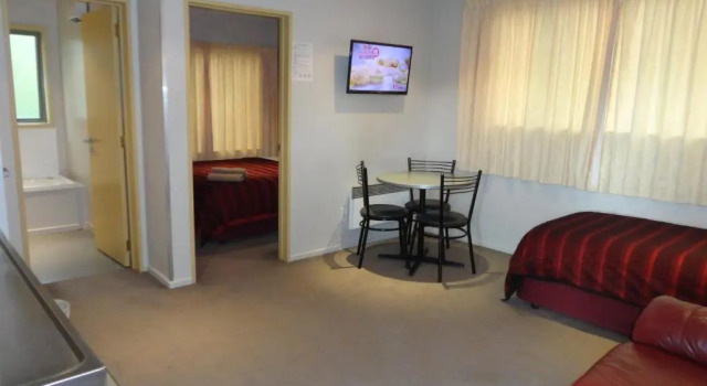 Номер Standard Bealey Avenue Motel