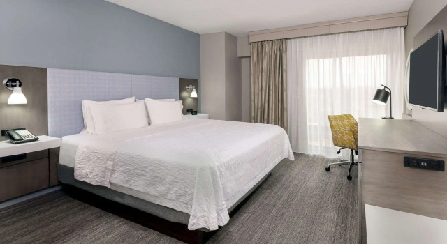 Hampton Inn & Suites Country Club Plaza, Đặt Khách sạn Kansas City (Missouri) 