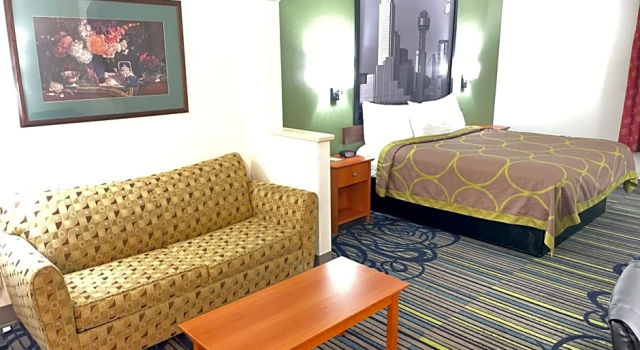 Двухместный Студио Люкс Super 8 by Wyndham Fort Worth Downtown South