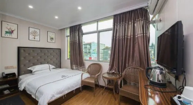 Люкс Deluxe Jiguang Hotel
