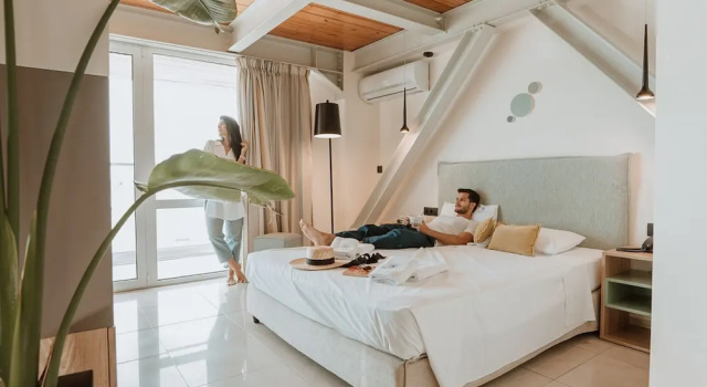 Номер Standard c 1 комнатой с частичным видом на море Infinity City Boutique Hotel