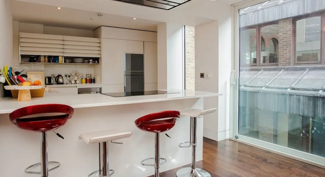 Апартаменты Exquisite 2 Bedroom Apartment In Bank