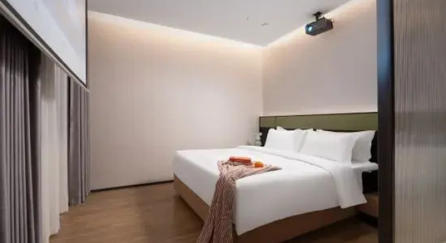 Люкс Guangzhou Kaino | AESTHETIC FASHION Design Hotel (Beijing Road West Gate Subway Station Branch)