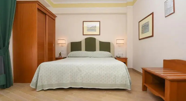 Двухместный номер Standard Hotel Tourist