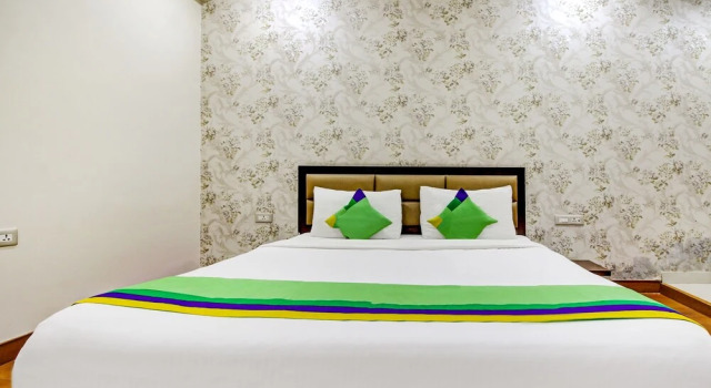 M2M Residency by Treebo Hotels, Varaa Hotelli Hotellit Haryana pysäköinnillä, Pysäköinti