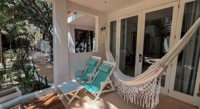 Четырёхместный номер Standard Hotel Cabañas Tulum Beach Hotel & Spa