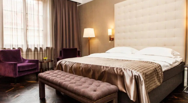 Номер Standard Elite Plaza Hotel