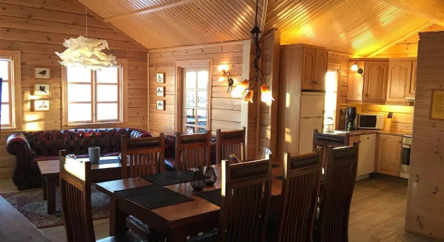 Коттедж с 4 комнатами Aurora Vacation Homes Fagravik