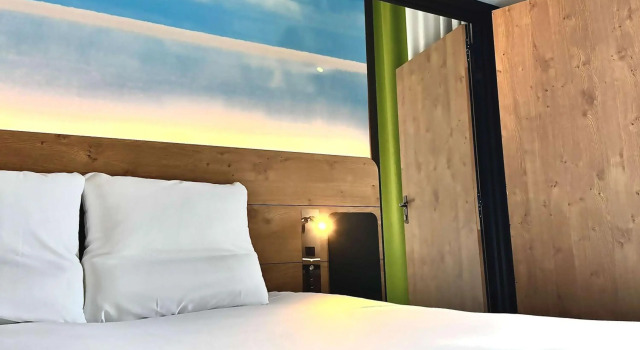 Novotel Saint Brieuc Centre Gare, Забронировать Отель Отели Сен-Бриё 4 звезды, рядом с Музей искусства и истории Сен-Бриё, 4*
