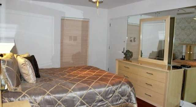 Hosteeva Marina Luxury Suites
