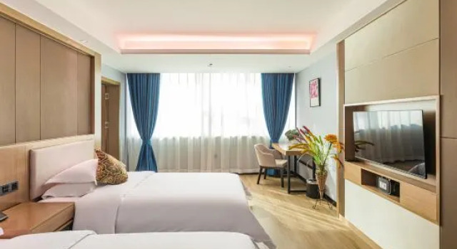 Люкс Hotels in Turpan West