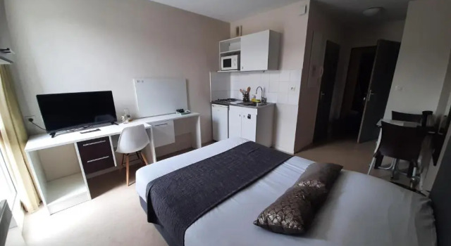 Neoresid - Residence Lambret, Varaa Hotelli  