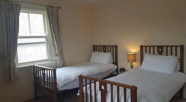 Plough Hotel, Забронировать Отель Отели Шотландских границ с парковкой, Парковка