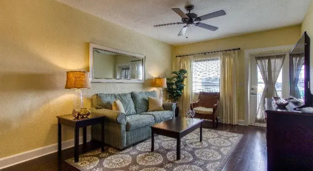 Двухместный люкс с 2 комнатами Harbourside Resort, a New Hotel Collection Property