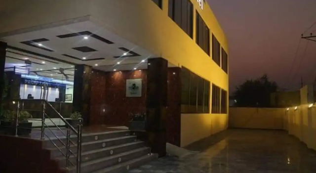Pool & Park Hotel, Réserver Hôtel Johar Town Lahore, près de Emporium Mall