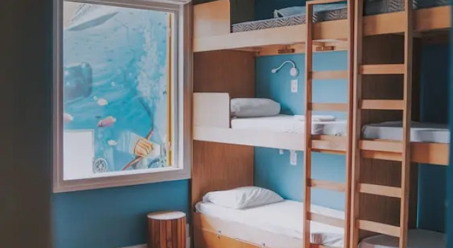 Кровать в общем номере (женский номер) Longboard Paradise Surf Club