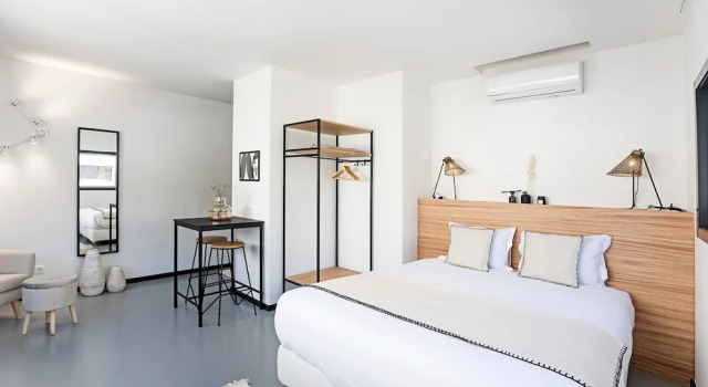 Студия Regras Apartments & Garden A10 by Benefit Collection