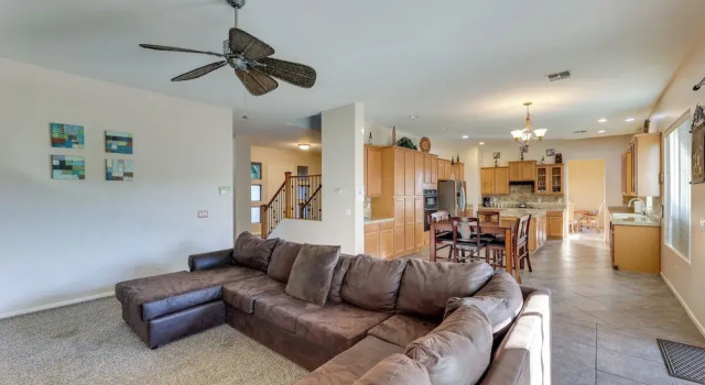 Коттедж Stunning Pool & Patio: Spacious Chandler Oasis!