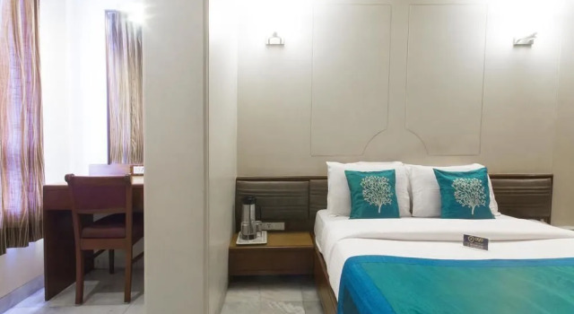 OYO 1249 Hotel Ashray International