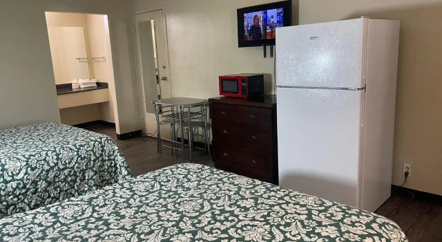 Quality Inn & Suites, 预订 酒店 盖恩斯维尔 佐治亚州