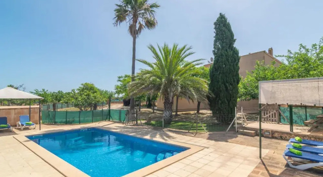 Can Pintat - Villa With Private Pool. Free Wifi, Prenota Villa Hotel a Maiorca con parcheggio, Parcheggio