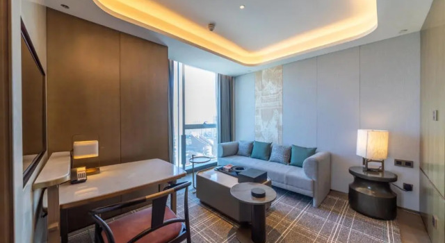 Двухместный клубный номер Standard с панорамным видом HUALUXE Xi an Chanba by IHG