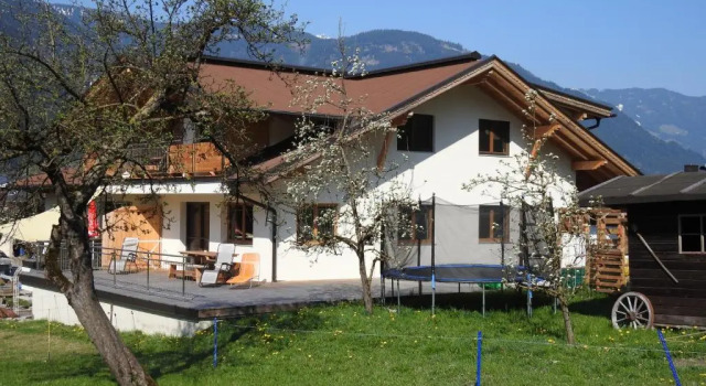 Апартаменты с видом на сад Ferienhaus Höllwarth
