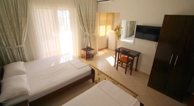 Elena Hotel