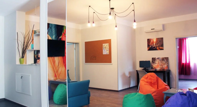 The High Hostel, Rezerwuj Hostel Hostele w Budva, Hostel