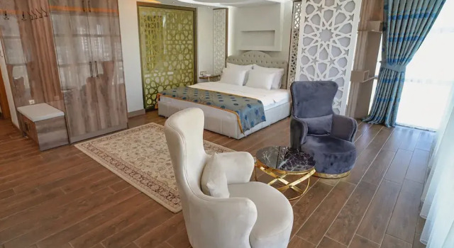 Continent Hotel Kahramanmaras, Varaa Hotelli Onikisubat 